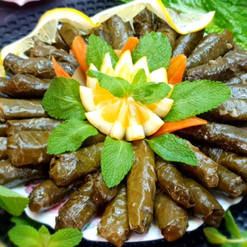 Wark Einab (with meat inside)